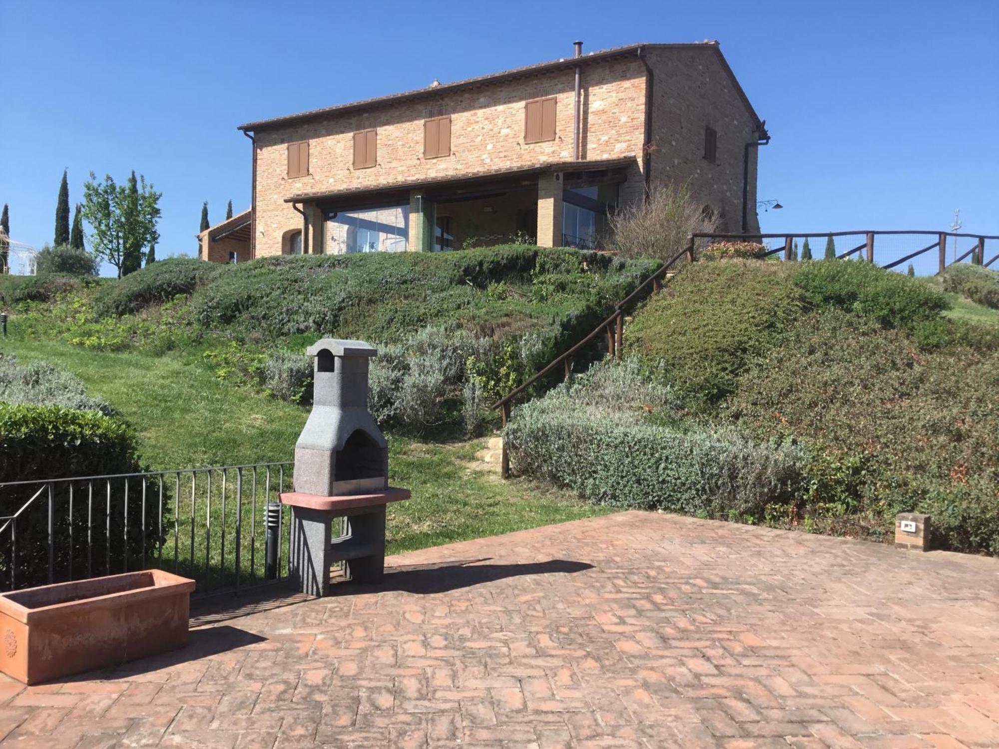 Podere Fornaci Ашано Екстериор снимка