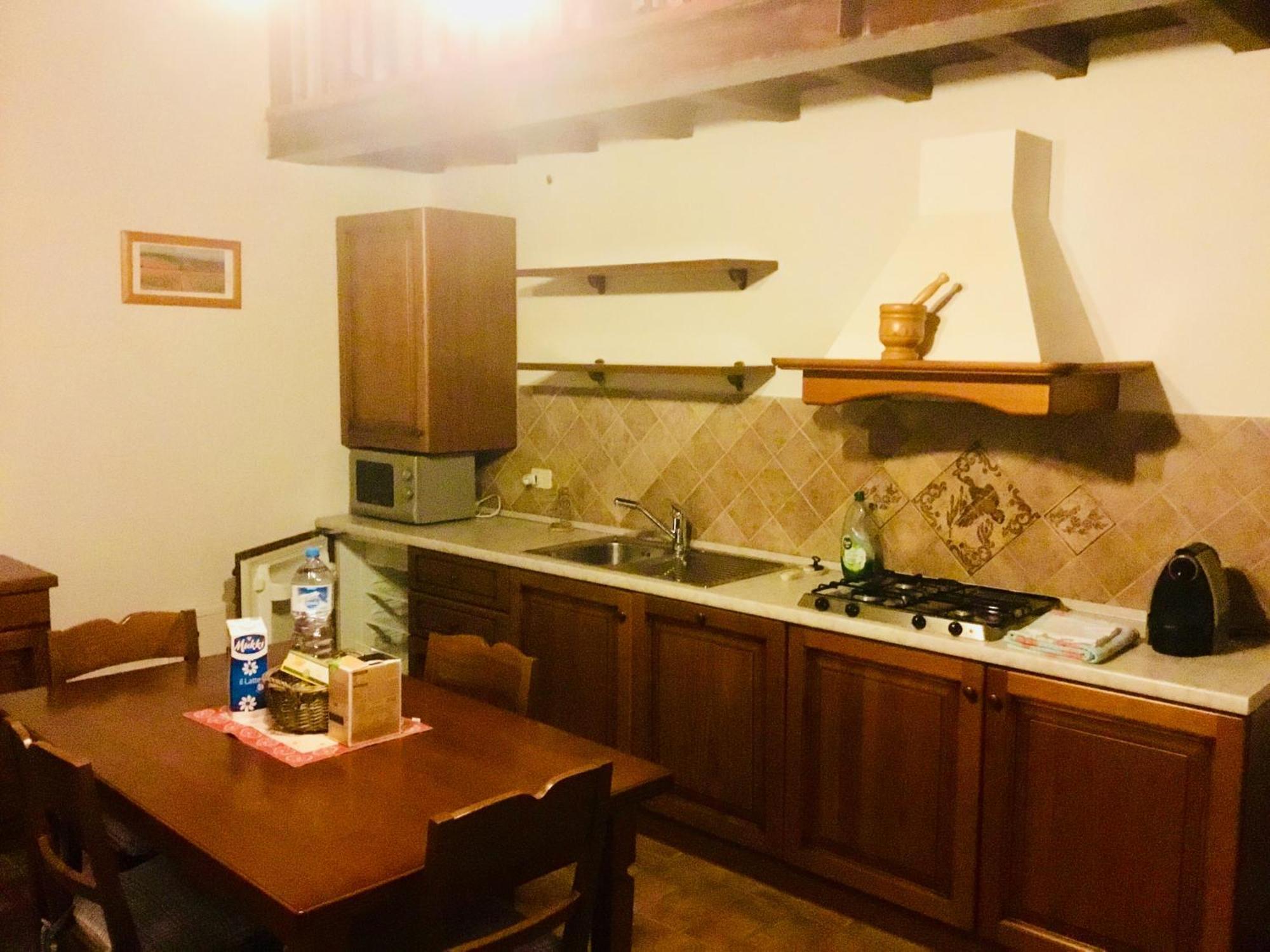 Podere Fornaci Ашано Екстериор снимка
