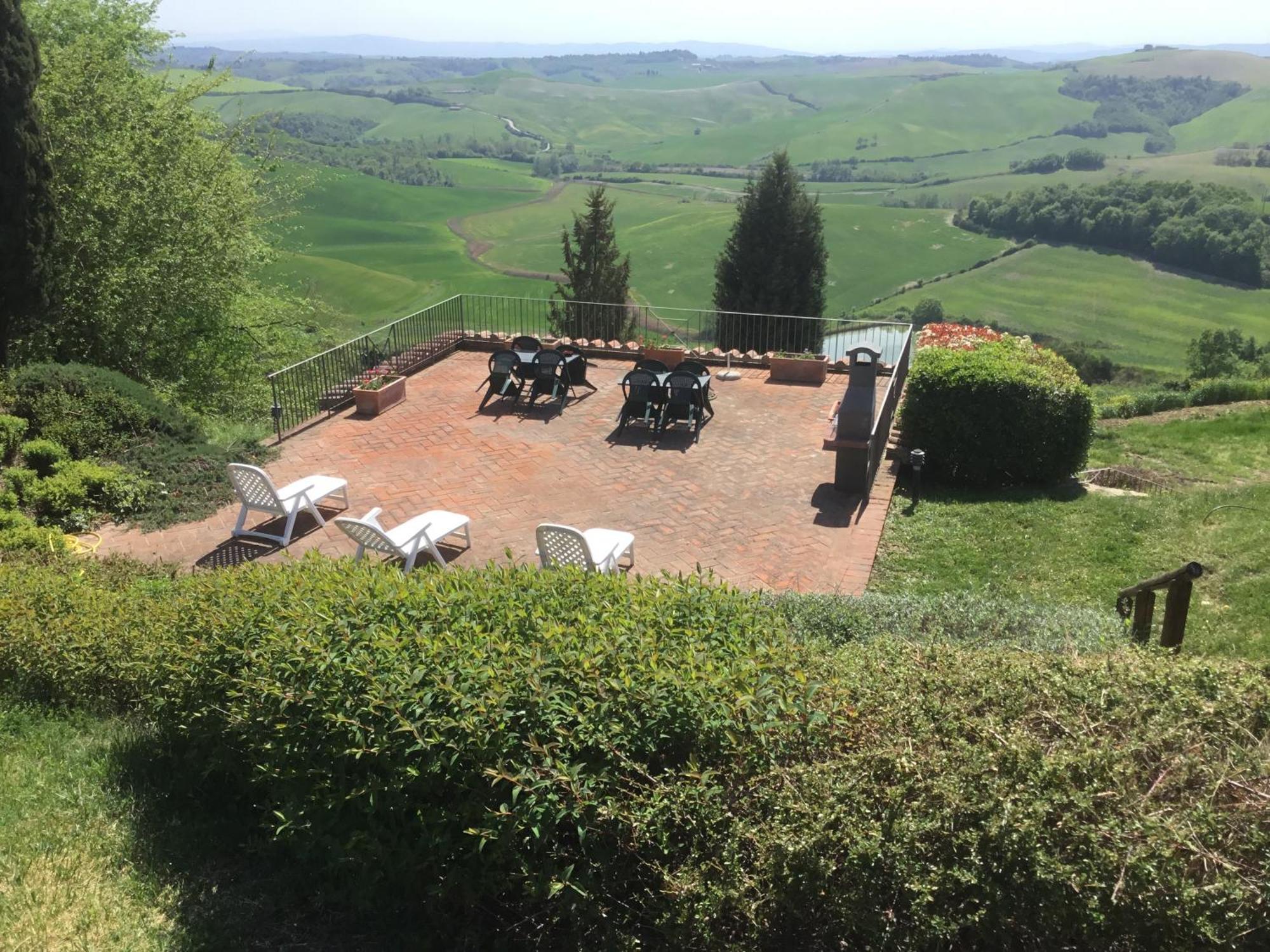Podere Fornaci Ашано Екстериор снимка
