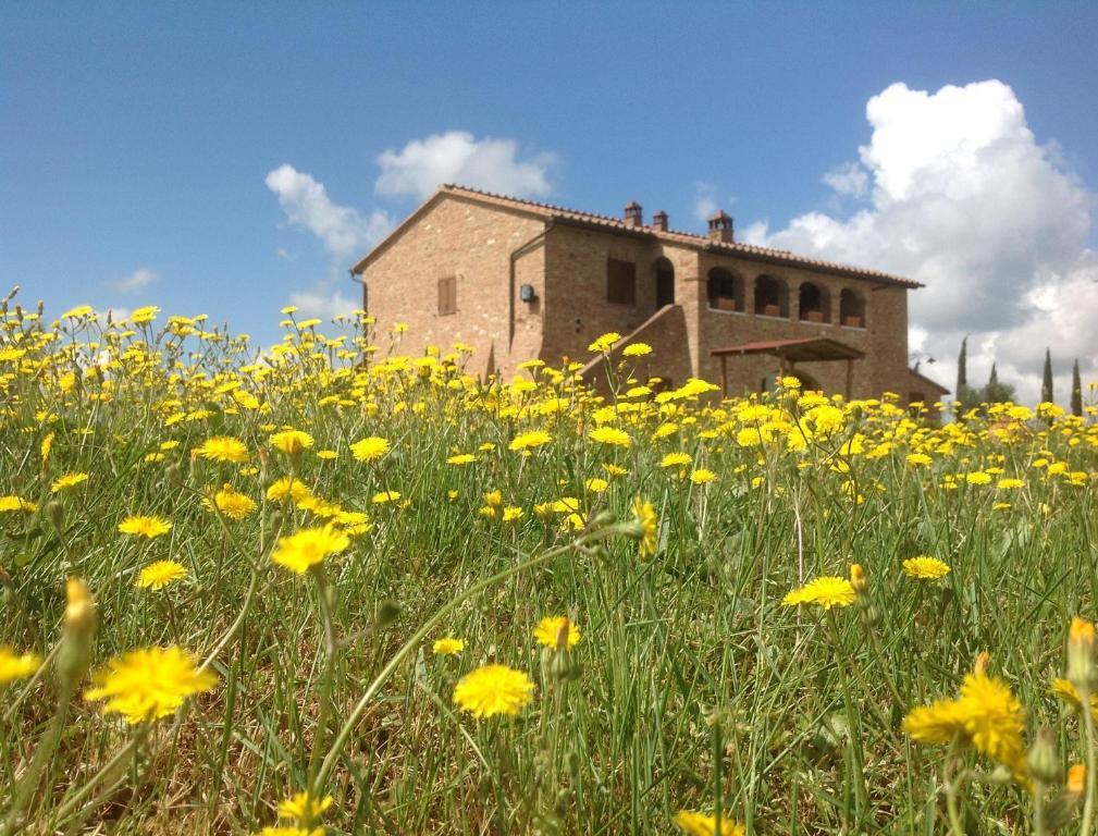 Podere Fornaci Ашано Екстериор снимка